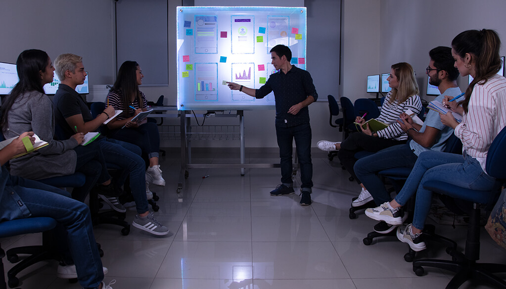 Conoce la Facultad de Ciencias Empresariales de la USIL Conoce la Facultad de Ciencias Empresariales de la USIL