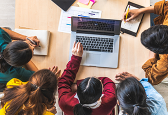Talleres y webinars