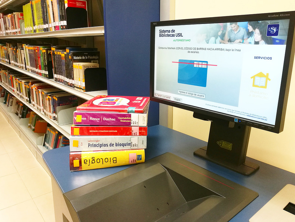 Módulo de Auto-préstamo en la Biblioteca USIL Módulo de Auto-préstamo en la Biblioteca USIL