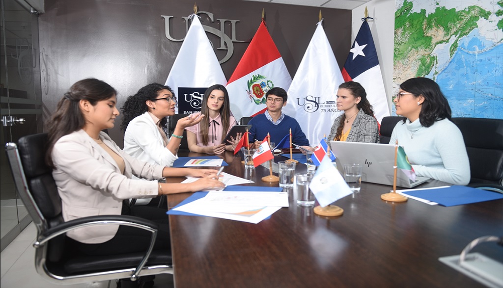 Misión de la USIL Misión de la USIL