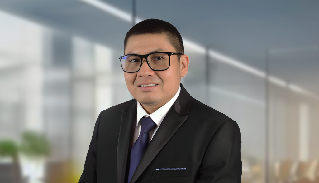 Dr. Pedro Velásquez Dr. Pedro Velásquez