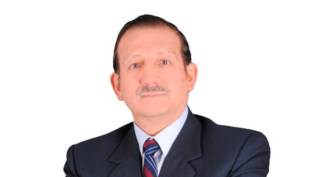 Dr. José Vigil León Dr. José Vigil León